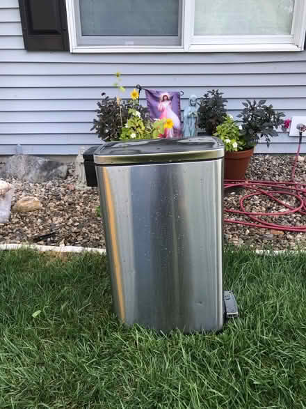 Photo of free Large trash can (Saratoga county) #2