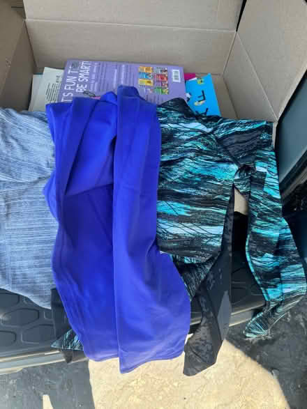 Photo of free Capri leggings (San Jose) #3