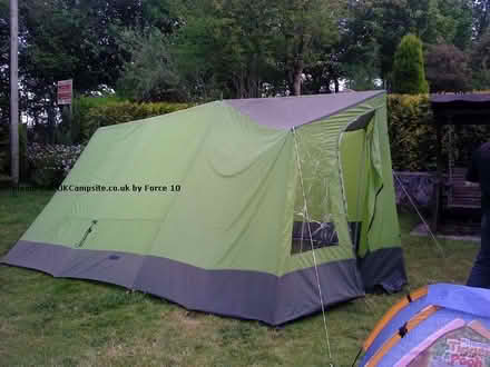 Photo of free Lichfield Challenger Classic 5 XL tent (Penn HP10) #3