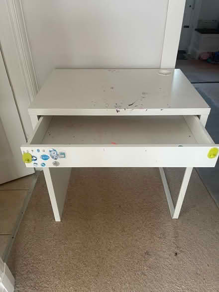 Photo of free Kids desk (Bromley BR1) #1