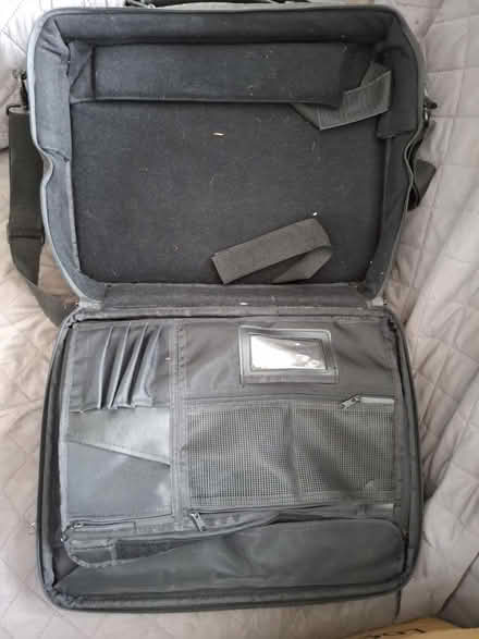 Photo of free Laptop bag (Reddish SK5) #2