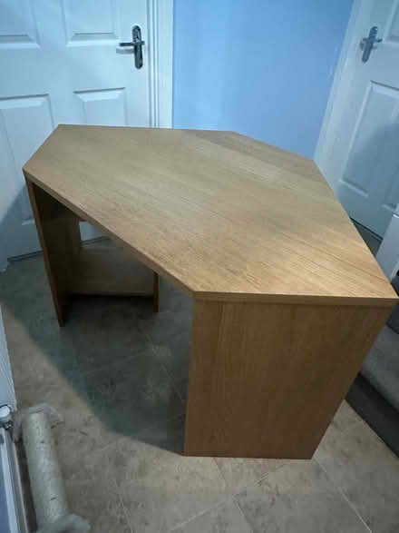 Photo of free Corner computer desk (Cranfield MK43) #1