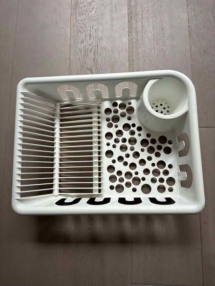 Photo of free Dish drying strainer (Muswell Hill) #2