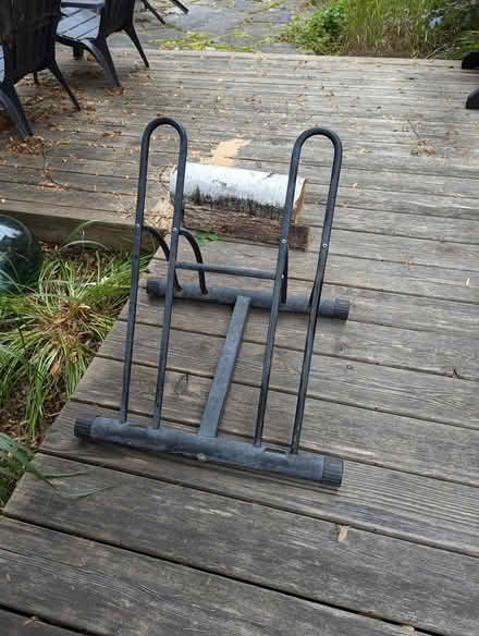 Photo of free Bike stand (Champlain Park) #1