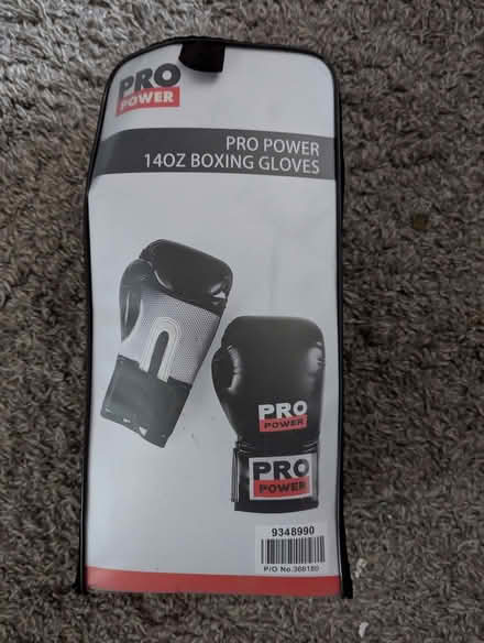 Photo of free Boxing Gloves (Surrenden BN1) #1