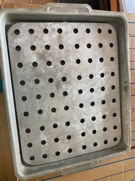 Photo of free Broiler pan (East Palo Alto) #1