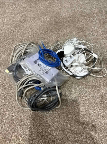 Photo of free Bundle of leads, plugs, phones (hastings TN34) #1
