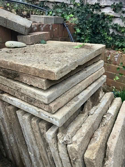 Photo of free Patio slabs (Tilehurst RG31) #2