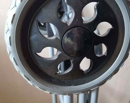 Photo of Wheels from old something (Warden Hill GL51) #1