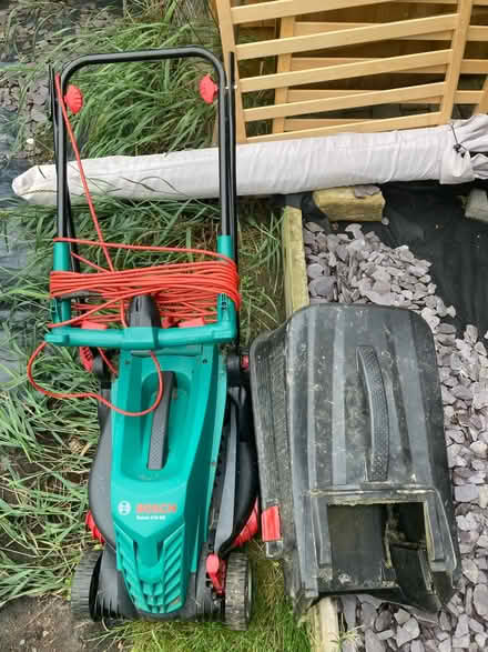 Photo of free Bosch lawnmower (S8 woodseats) #2