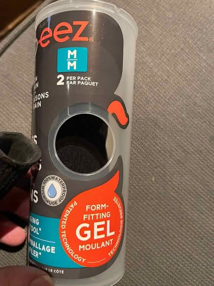 Photo of free Go-eez dog boots size M (L9k 0e7) #2