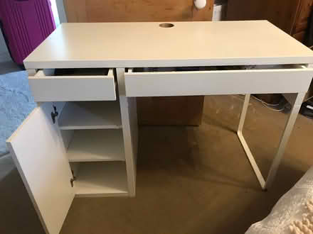 Photo of free Desk (Oxton CH43) #2