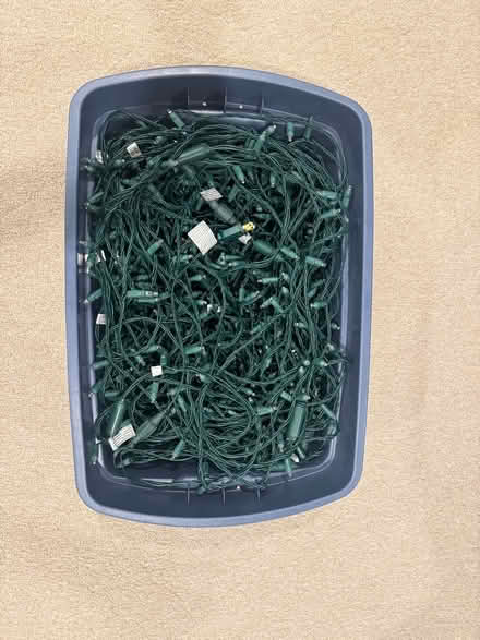 Photo of free Commercial Quality Outdoor Lights (Evanston - Central/Green Bay) #1