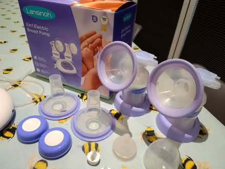 Photo of free Breast pump (Kinson Village Green Stocks BH10) #3