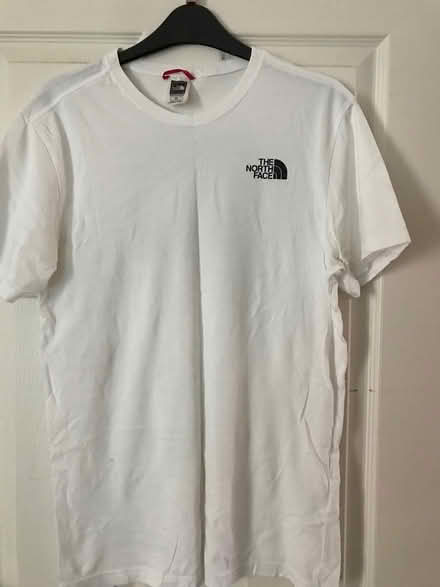 Photo of free Mens white t shirt (Borehamwood WD6) #1
