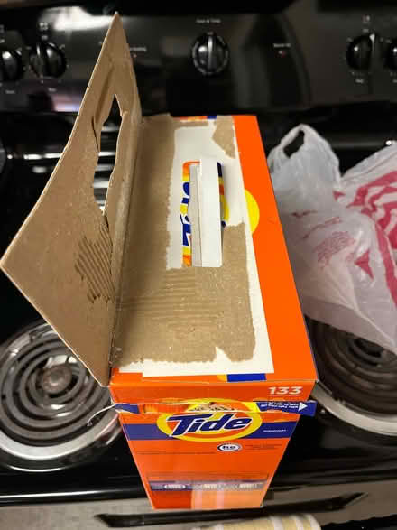Photo of free Tide powder laundry detergent (32792) #2