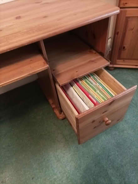 Photo of free Pine office desk (West Worthing BN11) #4