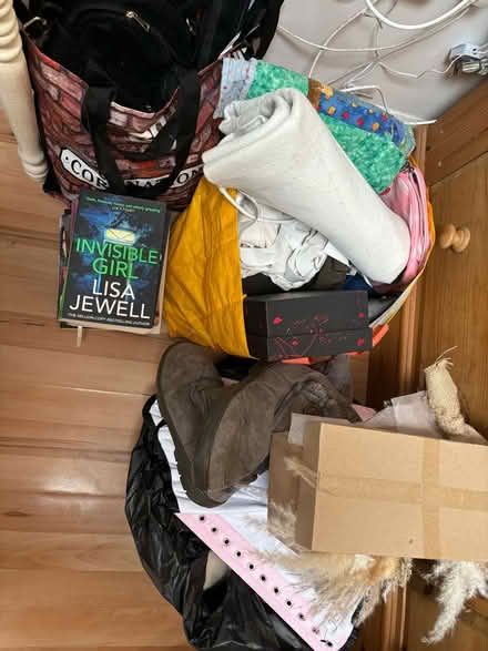 Photo of free Job lot of items (LU1) #1