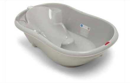 Photo of New born Bath tube (Normanton Springs S12) #1