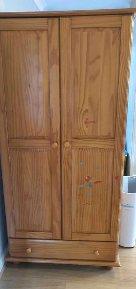 Photo of free Wooden closet (TW74, Isleworth) #1