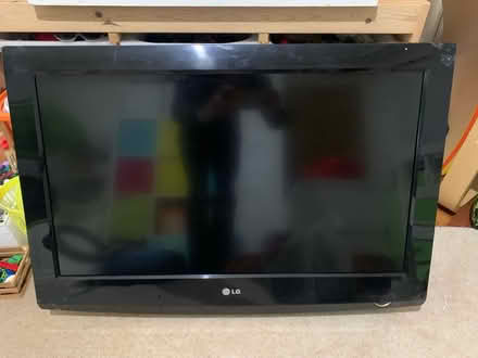 Photo of free 32inch LG TV (Hoole CH2) #3