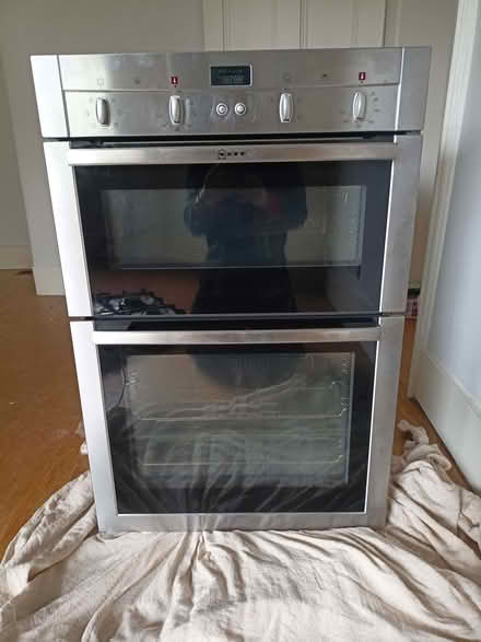 Photo of free Neff double oven (Chiswick W4) #1