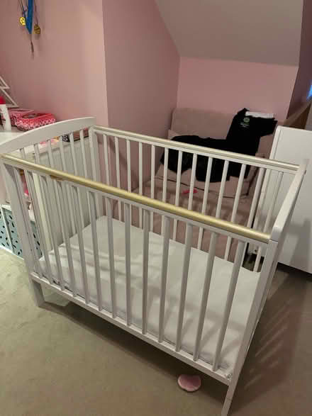 Photo of free Baby Cot (SW14 8AF) #2