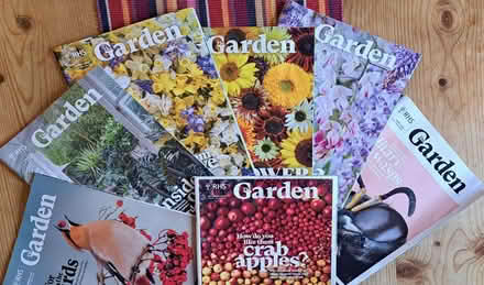 Photo of free 60 magazines for art projects or Horticulture buff! (Crookes S10) #2