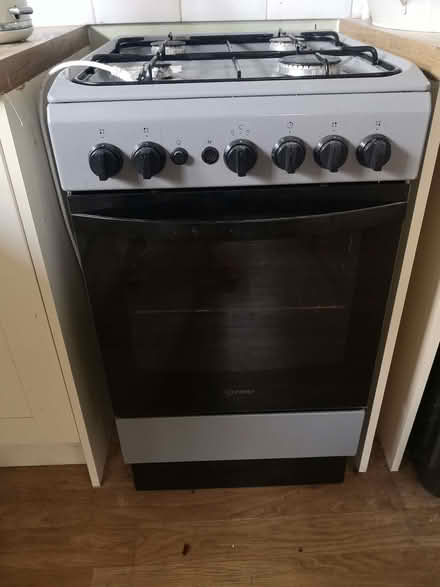 Photo of free Gas cooker, 2 years old (Whittington SY11) #1