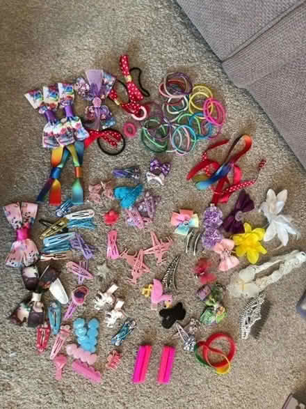 Photo of free Children’s hair bows, bobbles, clips etc (Foxholes SG13) #1