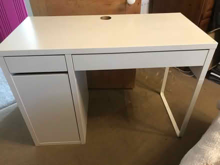 Photo of free Desk (Oxton CH43) #1