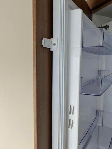 Photo of free Integrated fridge and freezer (CV31 Whitnash) #2