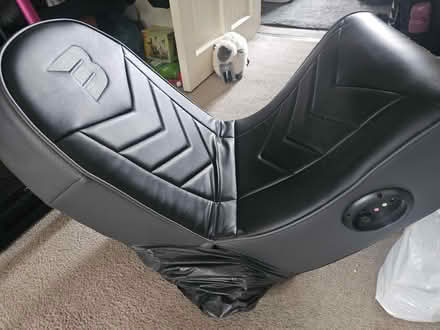 Photo of free Gaming chair (TW7 Isleworth) #3