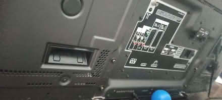 Photo of free Panasonic TH-42PZ80B 42" Plasma (Rhosllanerchrugog LL14) #4