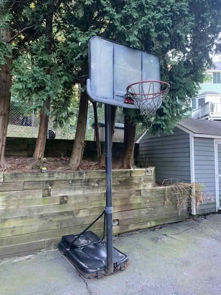 Photo of free Lifetime Basketball Goal (Maynard) #1