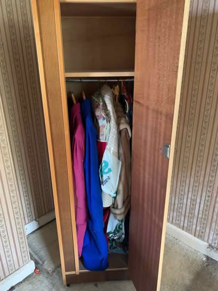 Photo of free Tall single door wardrobe (Rusthall TN3) #4