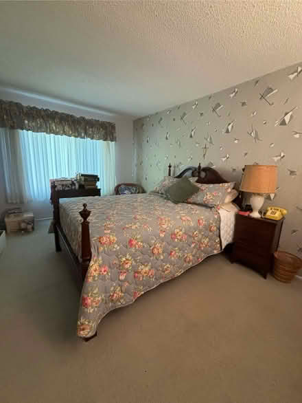 Photo of free Queen sized bed (Springfield NJ) #1