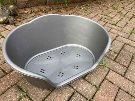 Photo of free Medium size dog basket (Cleehill SY8) #1