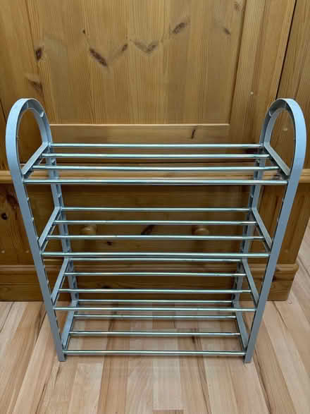 Photo of free Shoe rack (LU1) #1