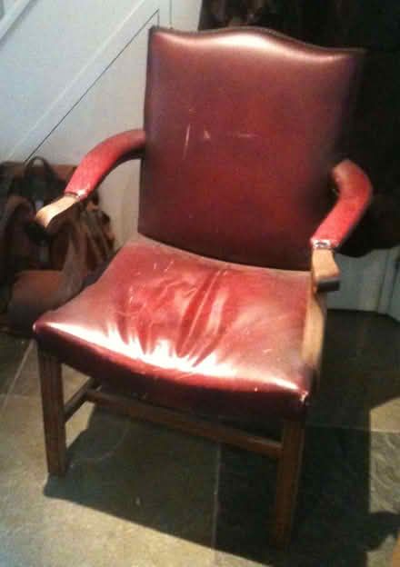 Photo of free Vintage red leather chair (needs TLC) (North Laine BN1) #1