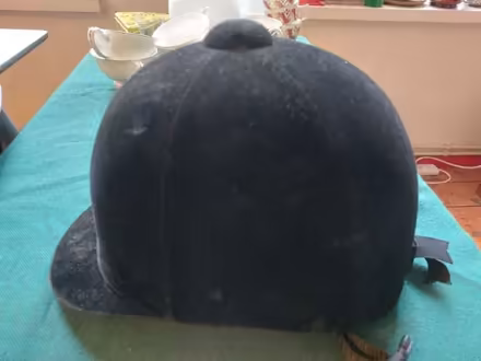 Photo of free Riding hat (Rotherhithe SE16) #1
