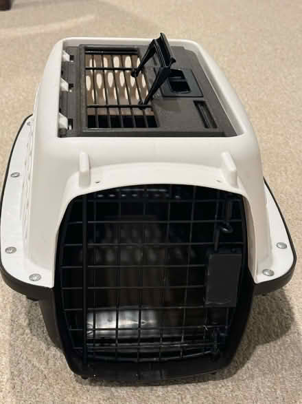 Photo of free Small Cat Carrier (Evanston - Central/Green Bay) #1