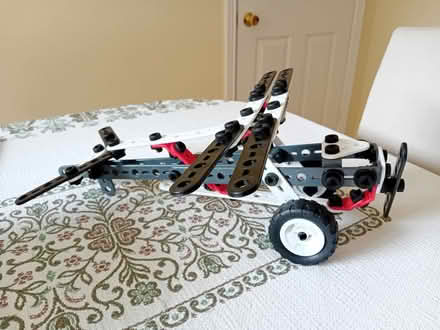 Photo of free Junior Meccano (Easthampstead RG12) #1