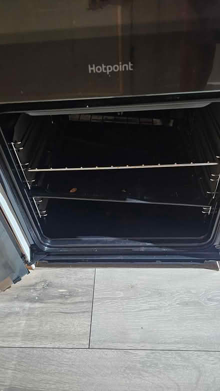 Photo of free Electric cooker (South harting petersfield) #3