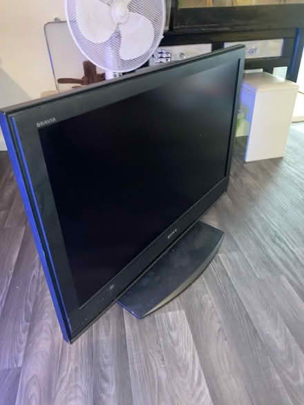 Photo of free Sony Bravia 40” TV (Berechurch CO2) #1