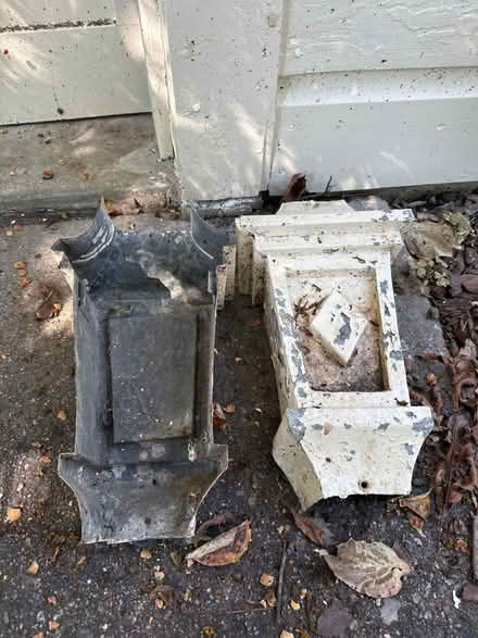 Photo of free Downspout decoration (Lindley Park) #2