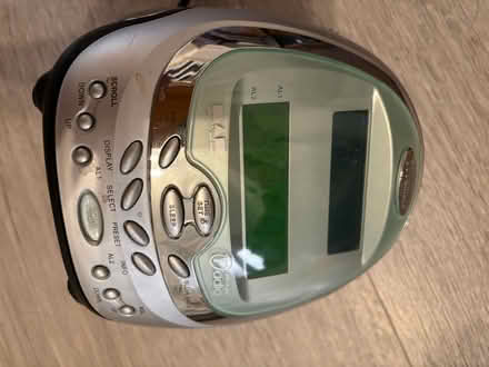 Photo of free DAB radio alarm clock (Bedford MK42) #1