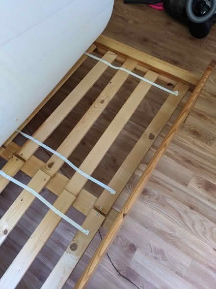 Photo of free King size Bed with mattress (Cambridge CB5) #3
