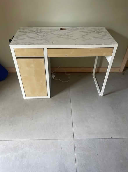 Photo of free Desk w cupboard and drawers (AL1) #1