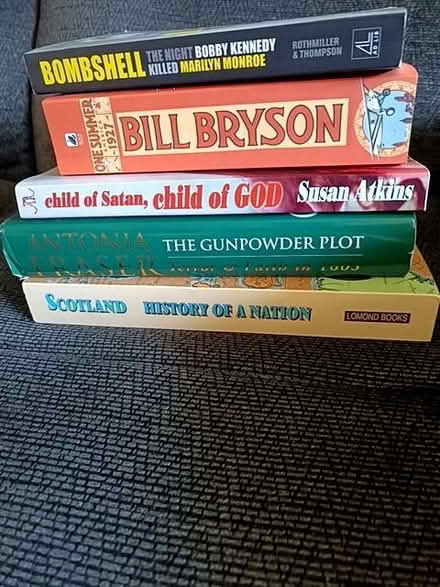 Photo of free 5 books as seen on photos, All in good condition (Hillhouse ML3) #1